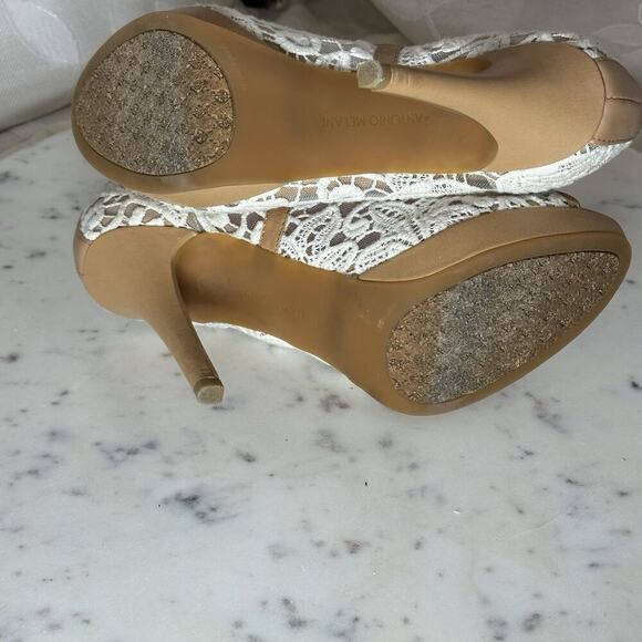 Antonio Melani | Women’s 7.5 | Cream Lace Peep-Toe Heels | Bridal Boho Chic - Picture 7 of 17